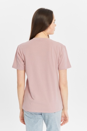 Футболка женская прямого кроя бледно-розовая