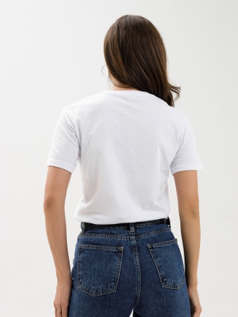Женская базовая футболка белая