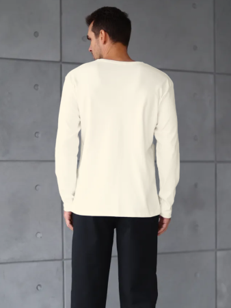 Лонгслив мужской молочно-белый с лайкрой