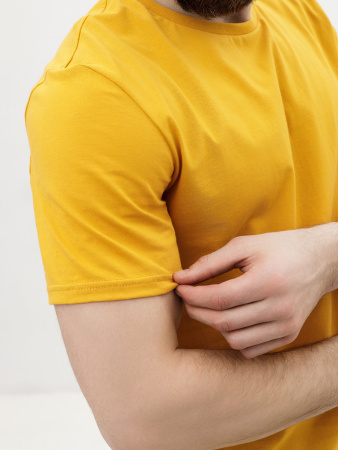 Базовая футболка унисекс горчичная