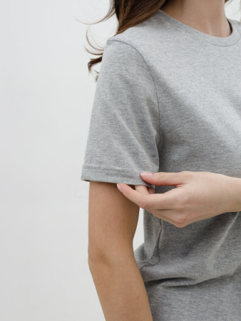 Женская базовая футболка серый меланж