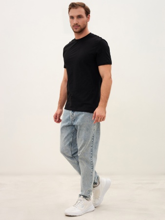 Базовая футболка унисекс черная