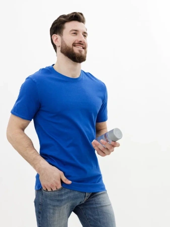 Мужская базовая футболка василёк