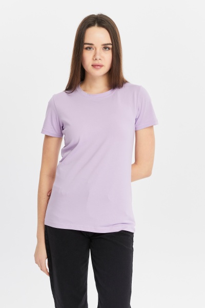 Футболка женская приталеная сиреневая