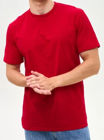 Мужская базовая футболка красная