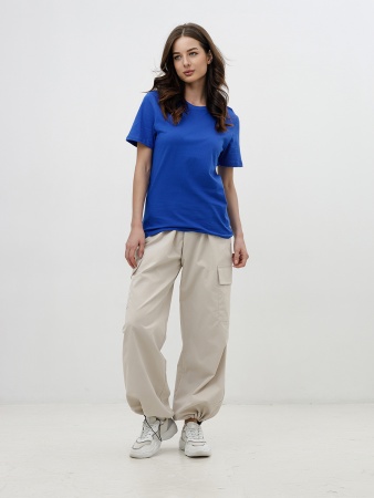 Женская базовая футболка синий василек