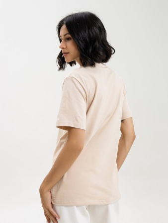 Женская базовая футболка телесная